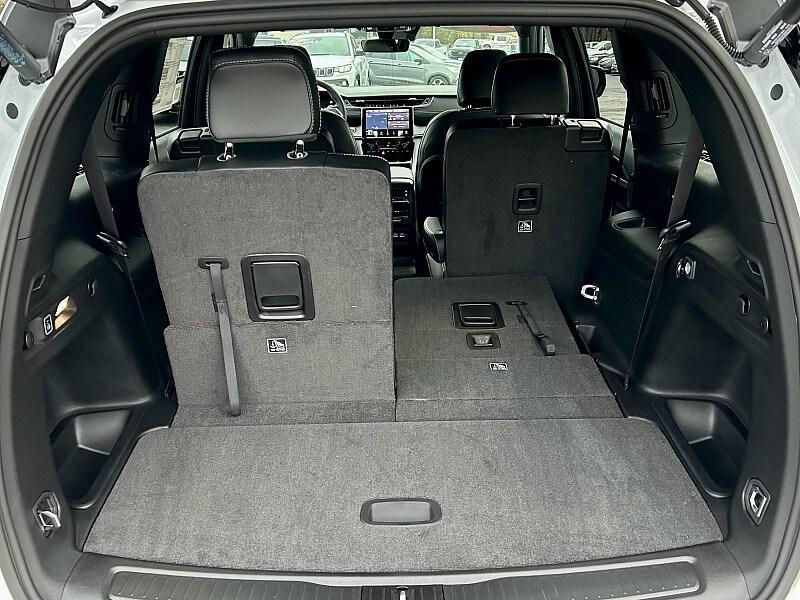 new 2025 Jeep Grand Cherokee L car, priced at $52,620