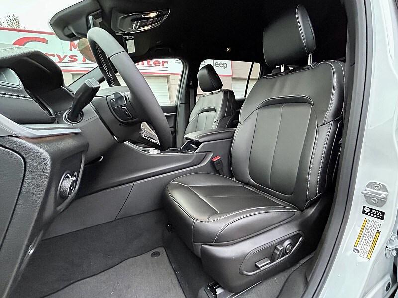 new 2025 Jeep Grand Cherokee L car, priced at $52,620