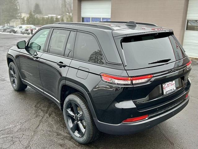 new 2025 Jeep Grand Cherokee car, priced at $54,057