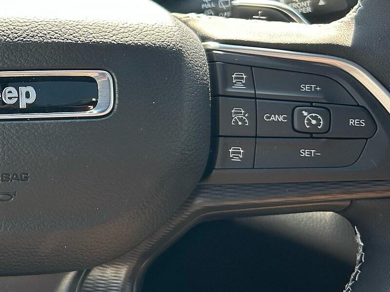 new 2025 Jeep Grand Cherokee car