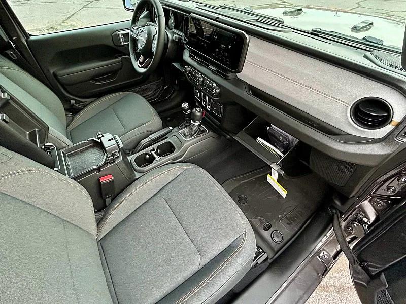 new 2026 Jeep Wrangler car, priced at $50,015