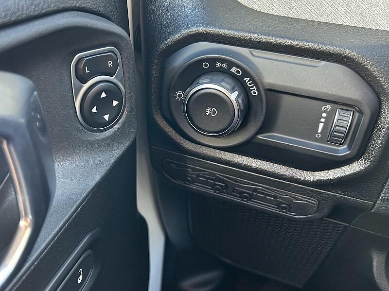 new 2026 Jeep Wrangler car, priced at $51,015