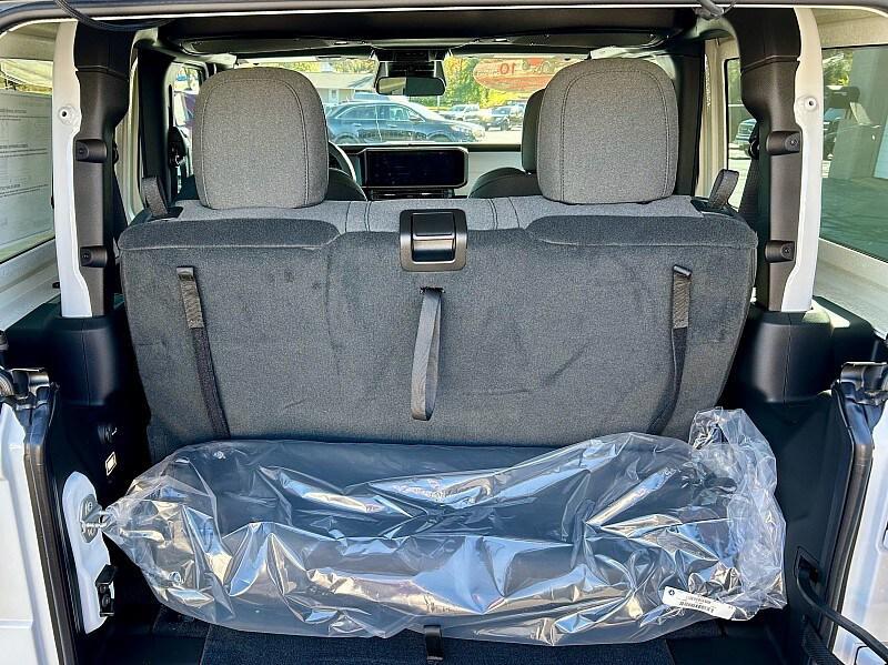 new 2026 Jeep Wrangler car, priced at $51,015