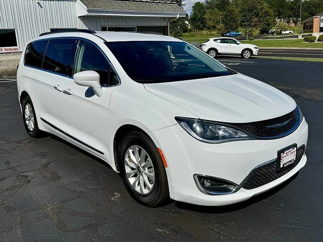 used 2017 Chrysler Pacifica car, priced at $13,944