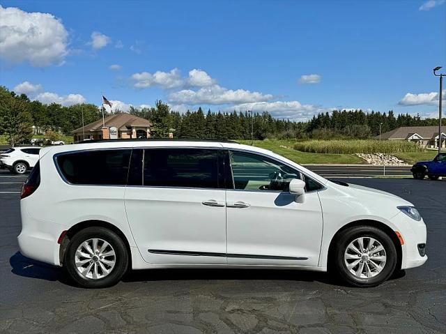 used 2017 Chrysler Pacifica car, priced at $13,944