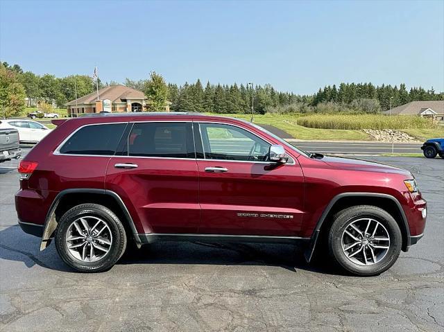 used 2018 Jeep Grand Cherokee car, priced at $19,844