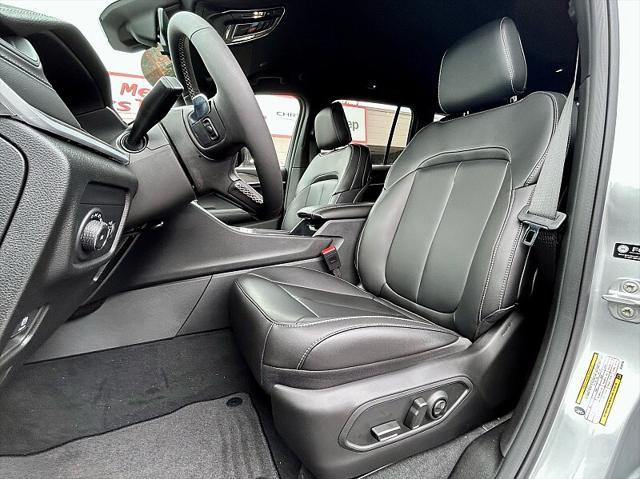 new 2025 Jeep Grand Cherokee car, priced at $47,240