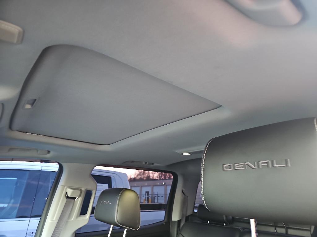 used 2016 GMC Sierra 1500 car, priced at $27,355