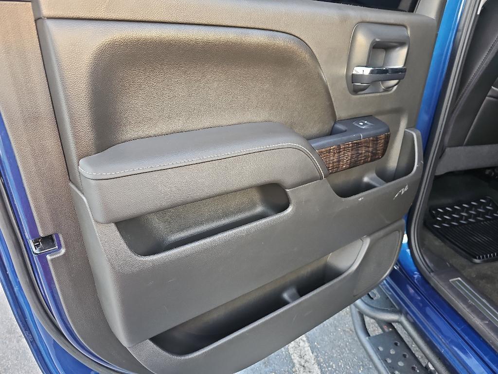 used 2016 GMC Sierra 1500 car, priced at $27,355