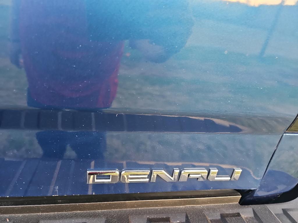 used 2016 GMC Sierra 1500 car, priced at $27,355