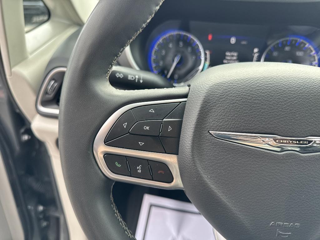 used 2022 Chrysler Pacifica car, priced at $23,565