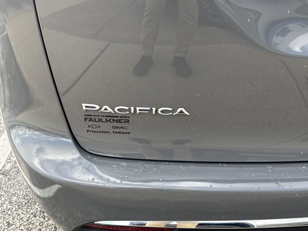 used 2022 Chrysler Pacifica car, priced at $23,565