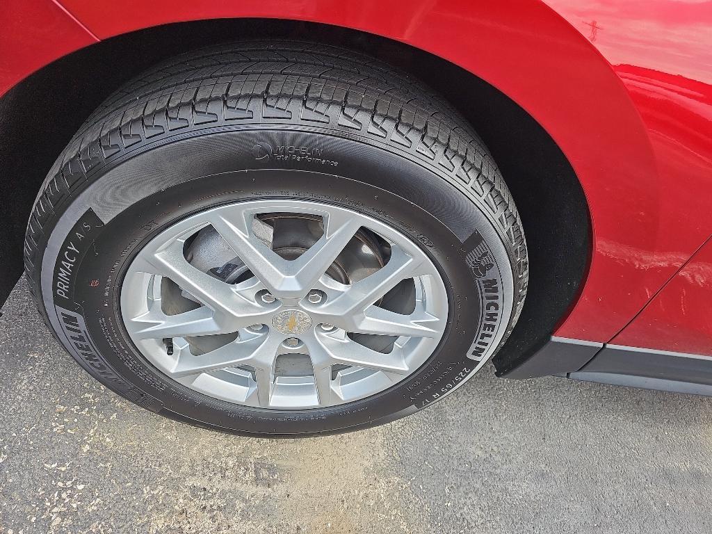 used 2022 Chevrolet Equinox car, priced at $22,755