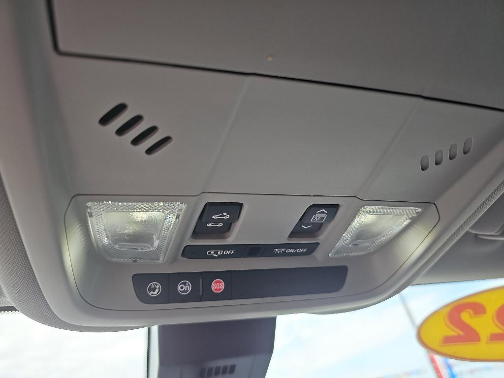 used 2022 Chevrolet Equinox car, priced at $22,755