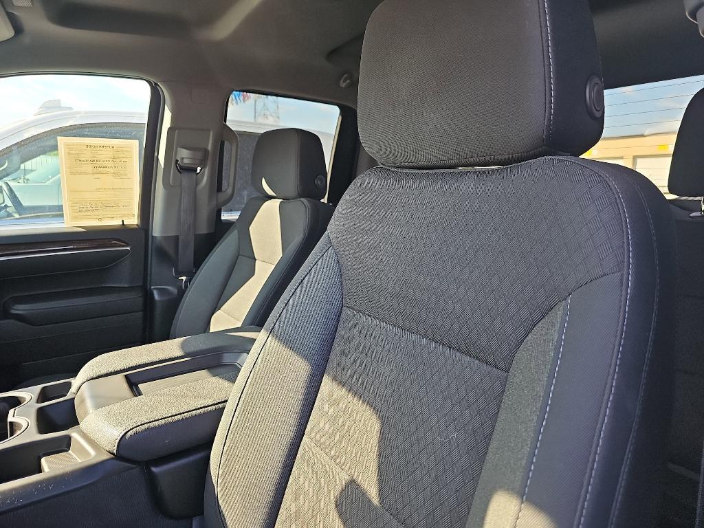 used 2024 GMC Sierra 1500 car, priced at $43,380