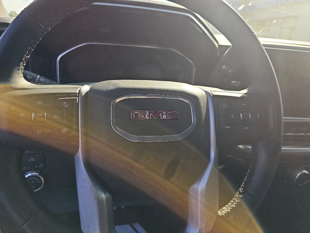 used 2024 GMC Sierra 1500 car, priced at $43,380