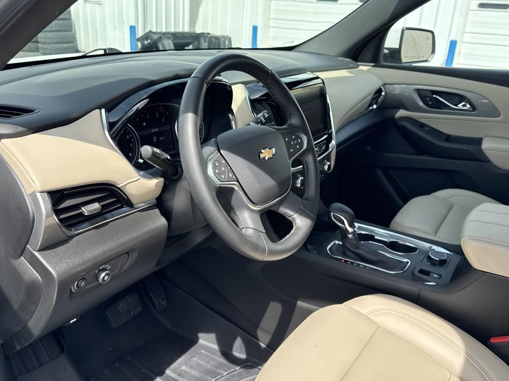 used 2023 Chevrolet Traverse car, priced at $34,250