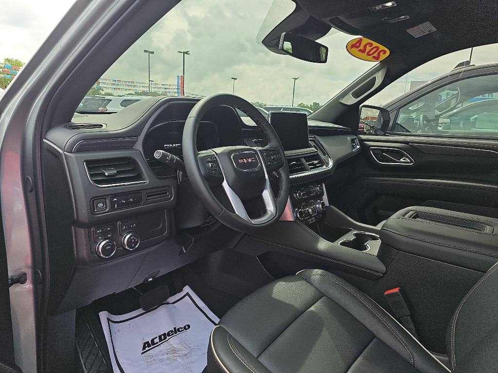 used 2024 GMC Yukon XL car, priced at $70,730