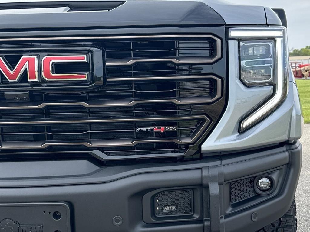 new 2024 GMC Sierra 1500 car, priced at $82,317