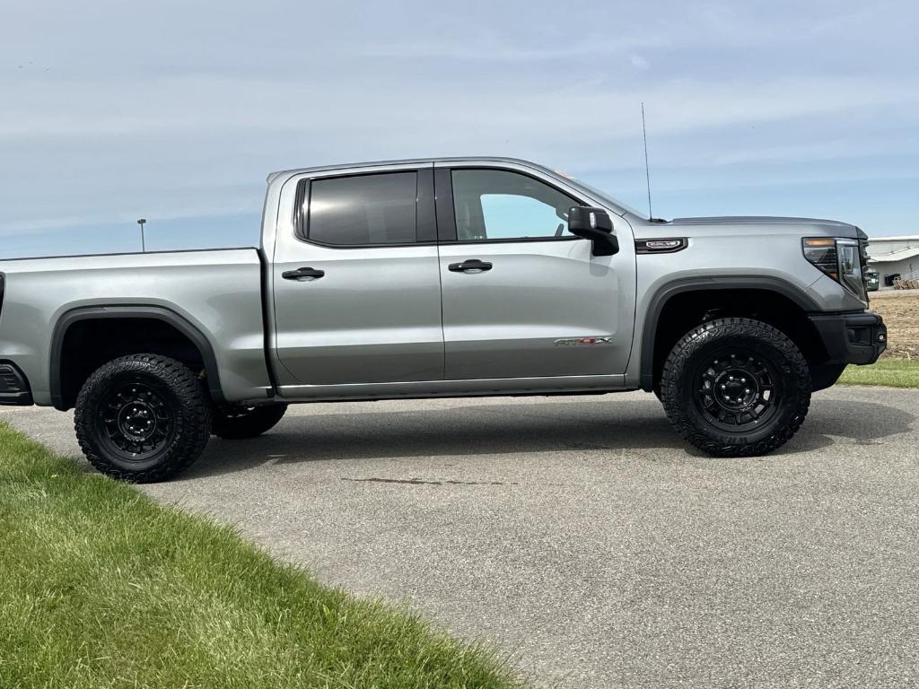 new 2024 GMC Sierra 1500 car, priced at $82,317