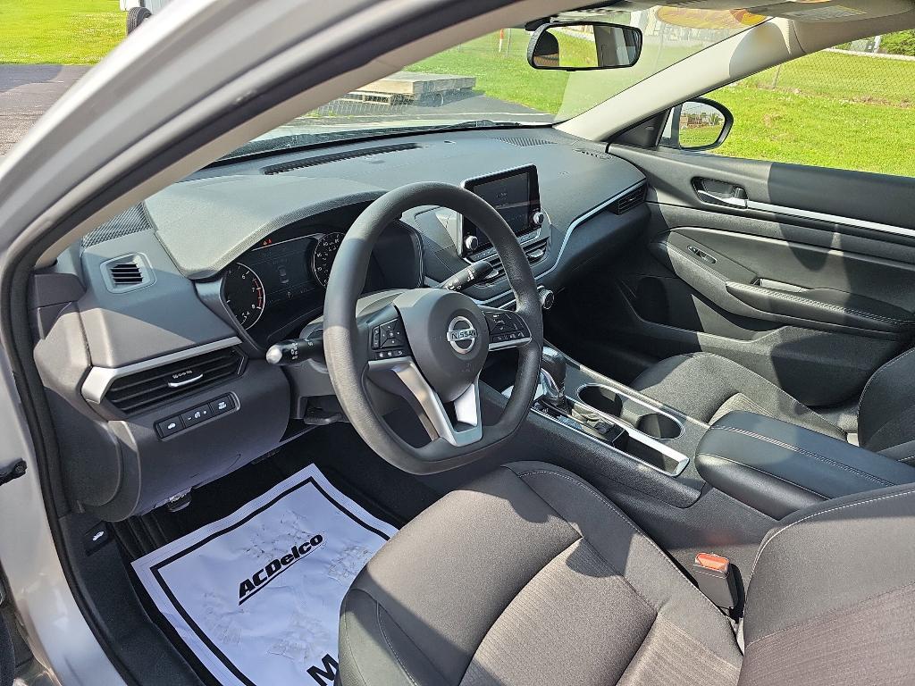 used 2022 Nissan Altima car, priced at $21,625