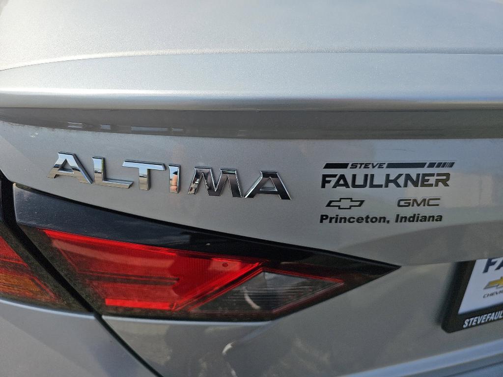 used 2022 Nissan Altima car, priced at $21,625