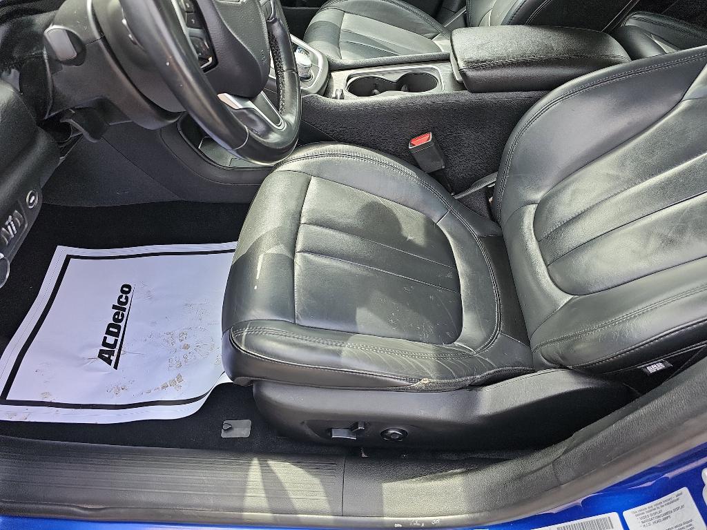 used 2017 Chrysler 200 car, priced at $15,990