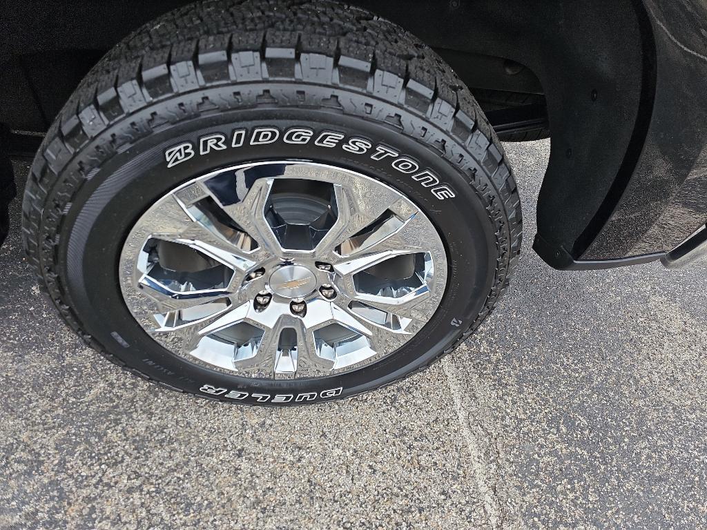 used 2022 Chevrolet Silverado 1500 car, priced at $43,285