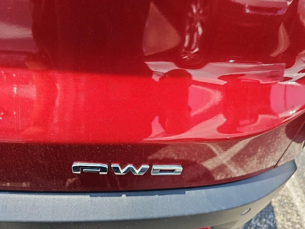 used 2023 GMC Acadia car, priced at $35,275