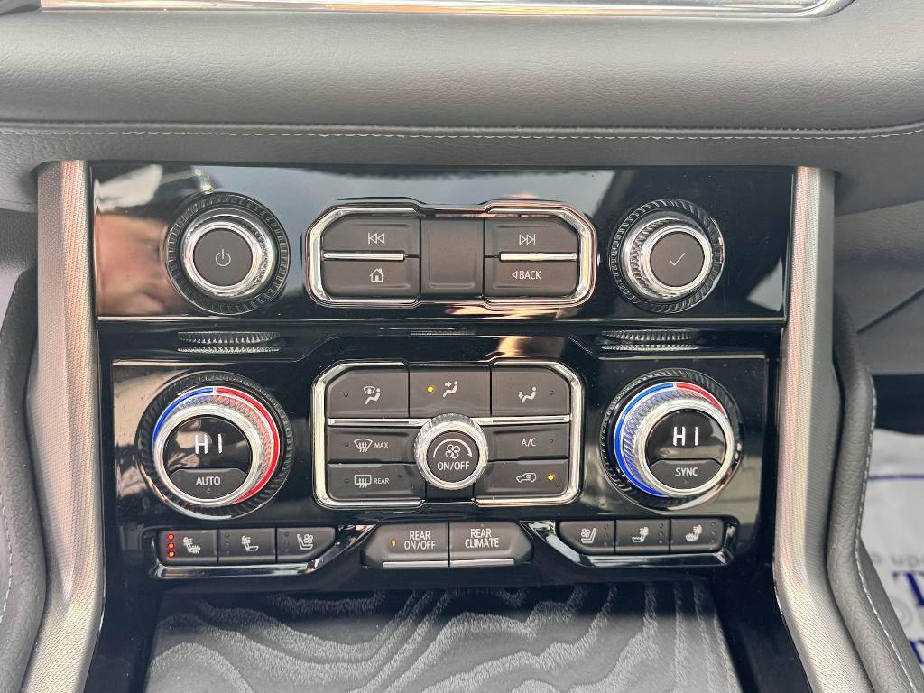 used 2022 GMC Yukon car, priced at $60,725