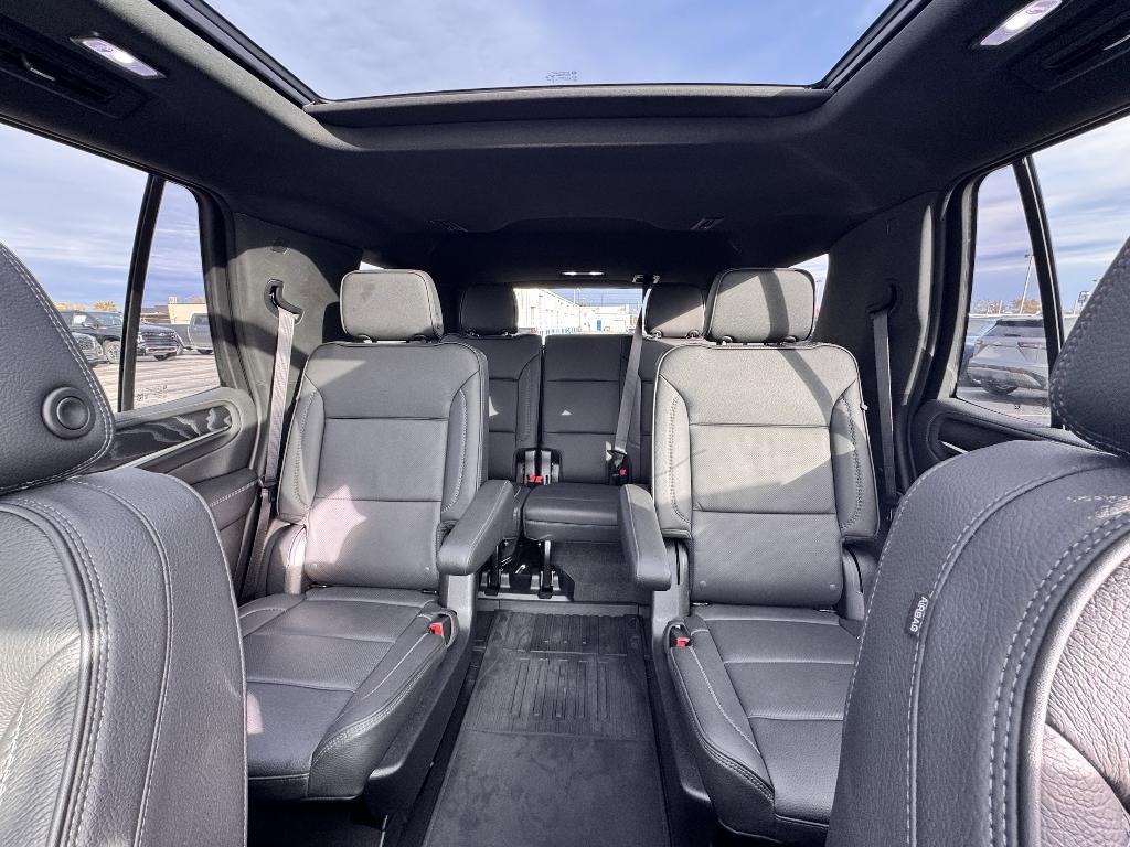 used 2022 GMC Yukon car, priced at $60,725