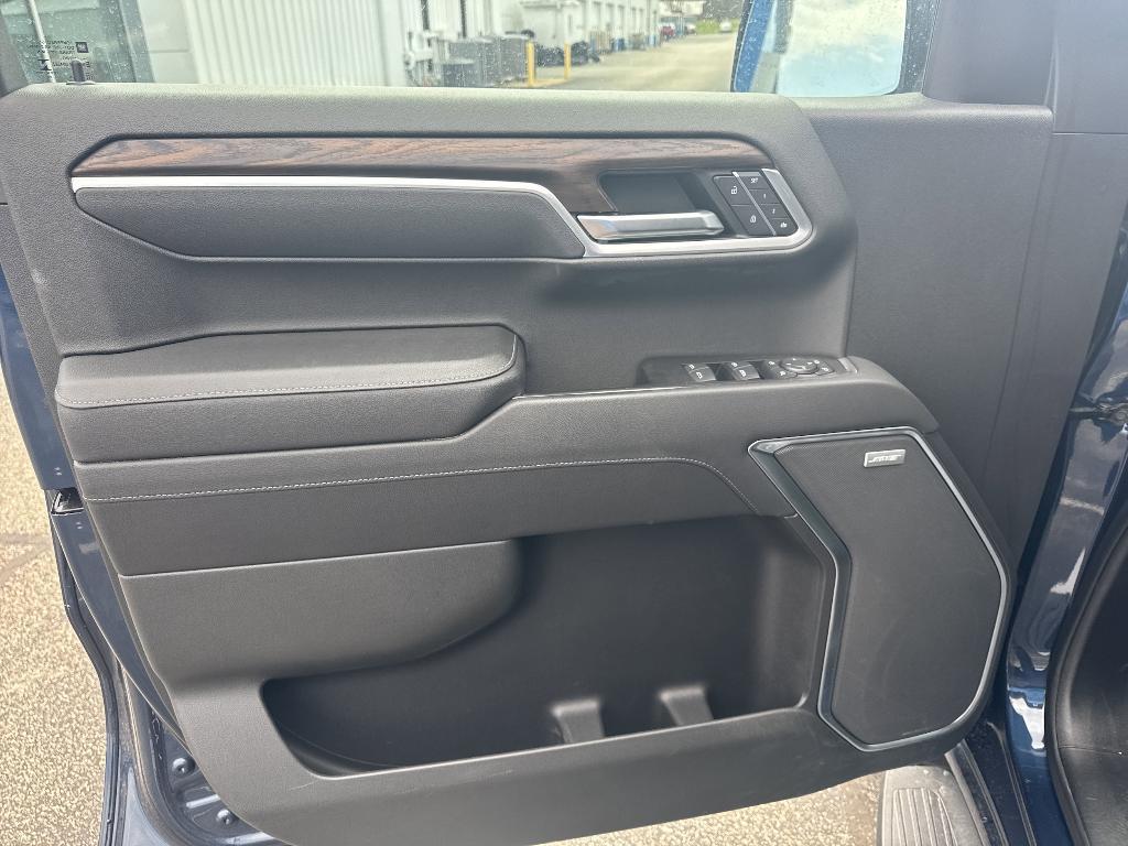 used 2022 GMC Sierra 1500 car, priced at $49,550