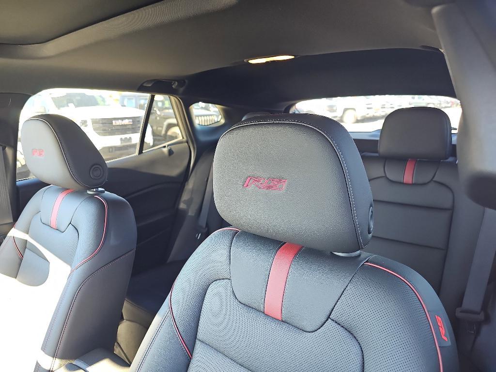 used 2025 Chevrolet Trax car, priced at $26,450