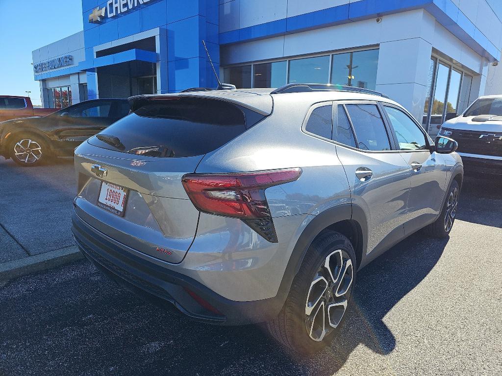 used 2025 Chevrolet Trax car, priced at $26,450