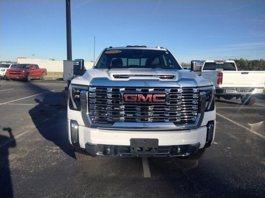 used 2024 GMC Sierra 2500 car, priced at $78,635