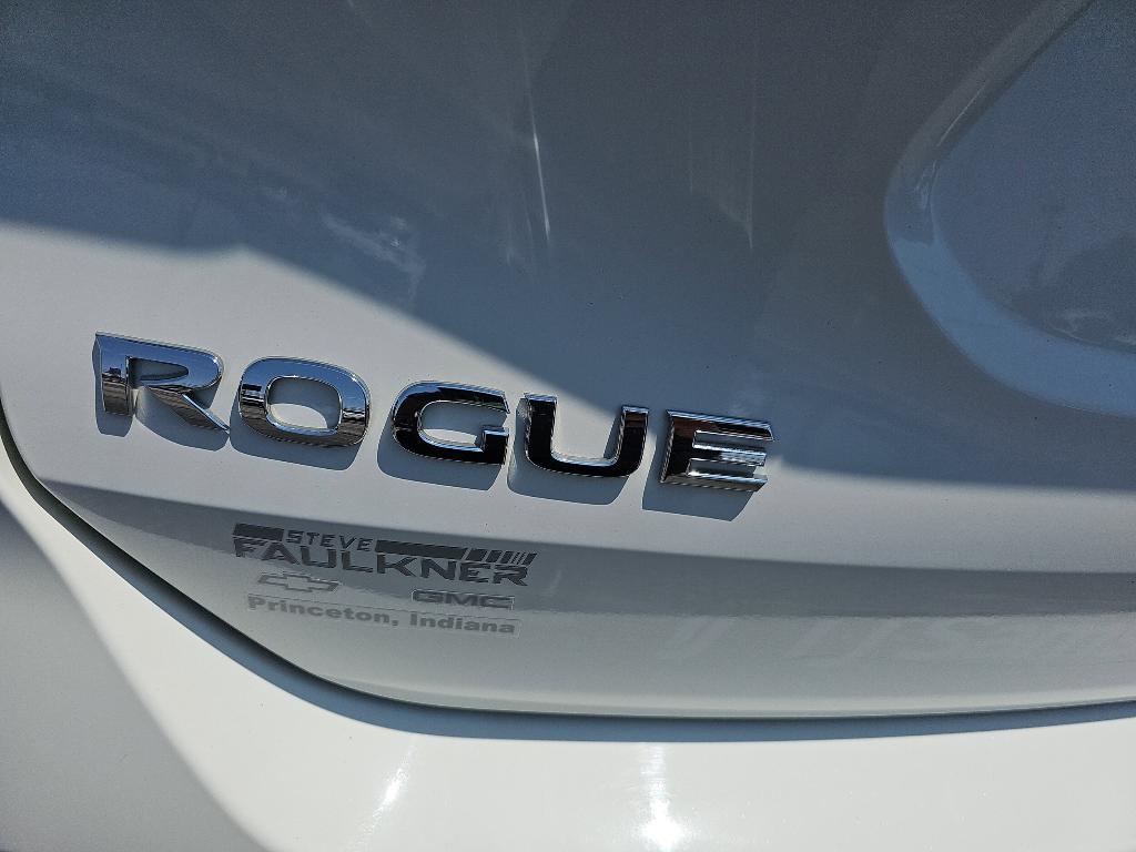 used 2020 Nissan Rogue car, priced at $16,590