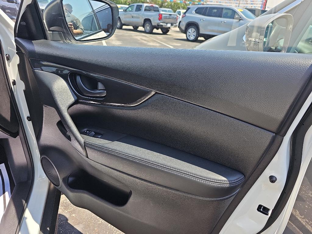 used 2020 Nissan Rogue car, priced at $16,590