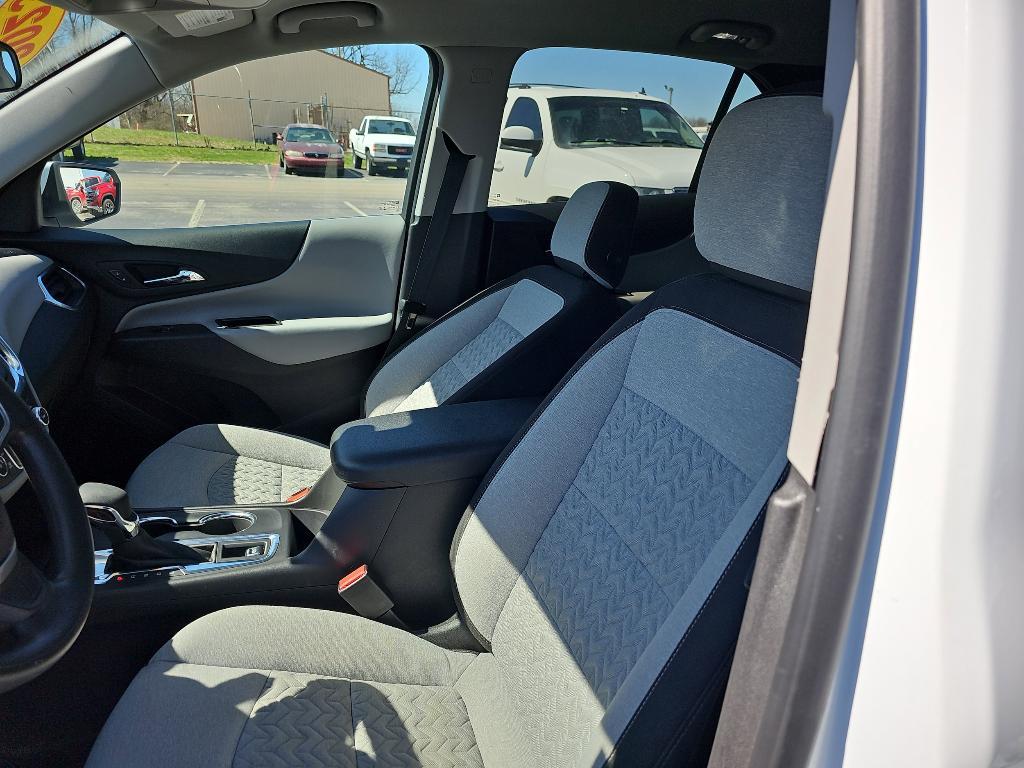 used 2023 Chevrolet Equinox car, priced at $23,635