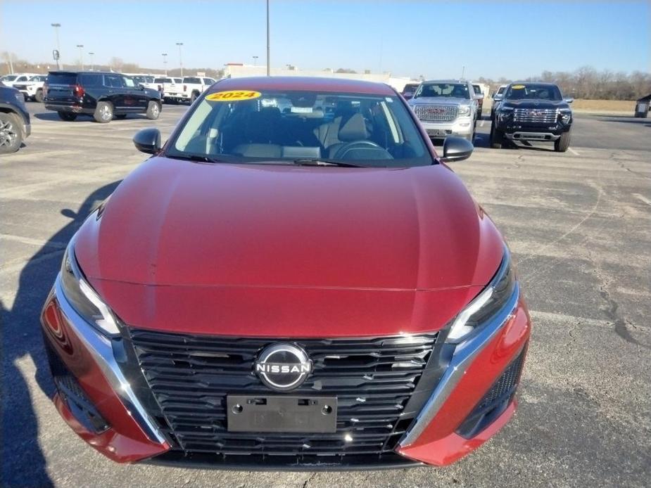 used 2024 Nissan Altima car