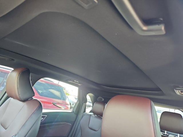 used 2022 Ford Edge car, priced at $29,965