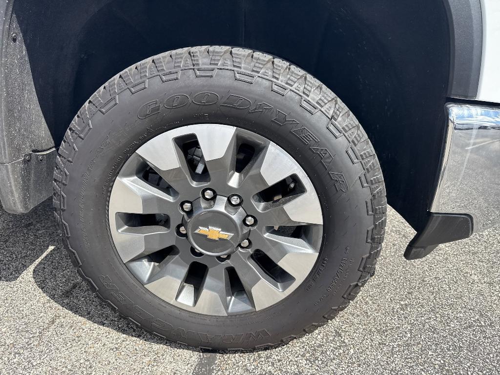 used 2025 Chevrolet Silverado 2500 car, priced at $59,895