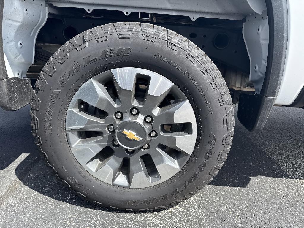 used 2025 Chevrolet Silverado 2500 car, priced at $59,895