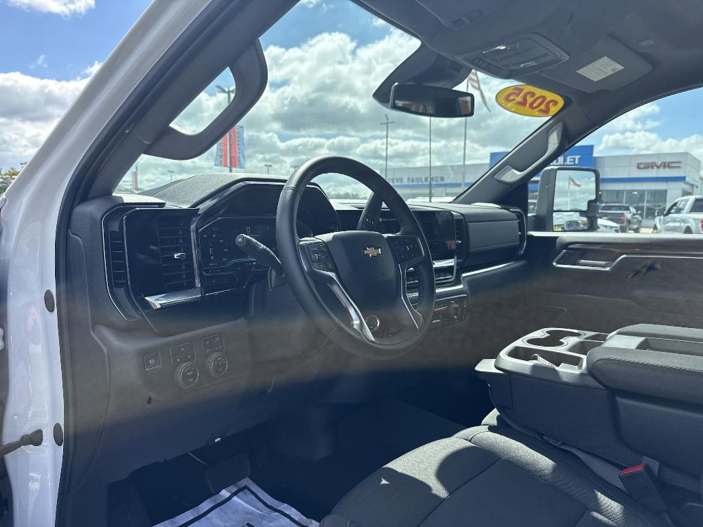 used 2025 Chevrolet Silverado 2500 car, priced at $59,895