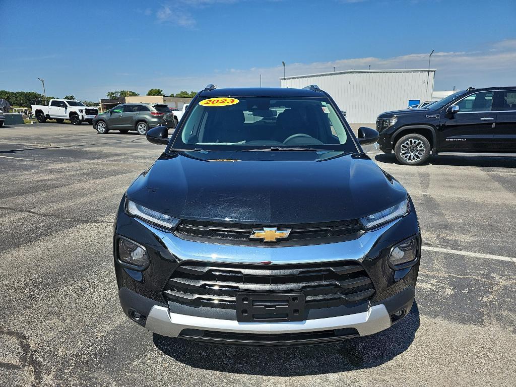 used 2023 Chevrolet TrailBlazer car, priced at $25,150