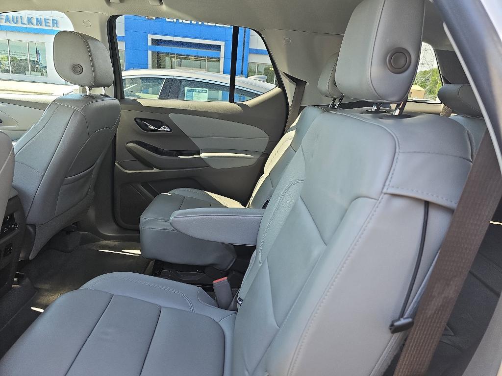 used 2018 Chevrolet Traverse car, priced at $19,795