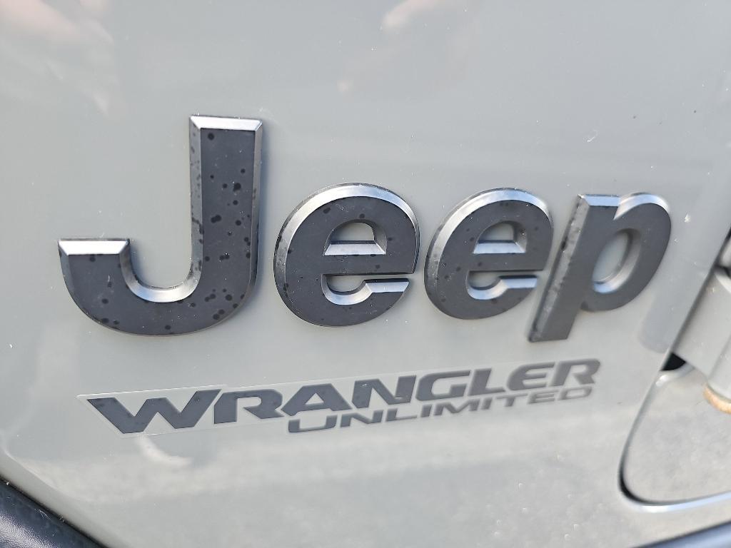 used 2021 Jeep Wrangler Unlimited car, priced at $33,750