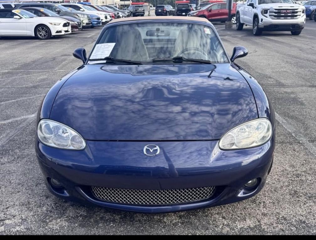 used 2001 Mazda MX-5 Miata car