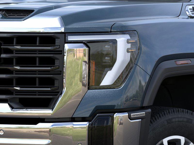 new 2025 GMC Sierra 3500 car, priced at $59,385
