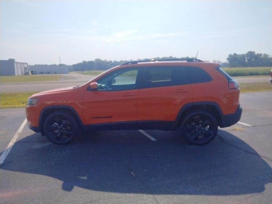 used 2021 Jeep Cherokee car, priced at $24,090