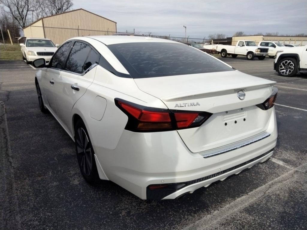 used 2020 Nissan Altima car